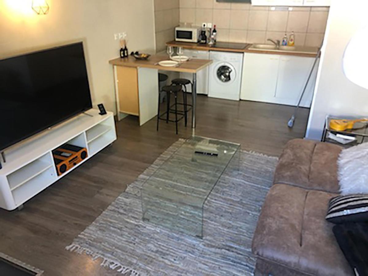 Studio Duplex Avec Jardin Terrasse La Genette Le Mail Apartment La Rochelle  Bagian luar foto